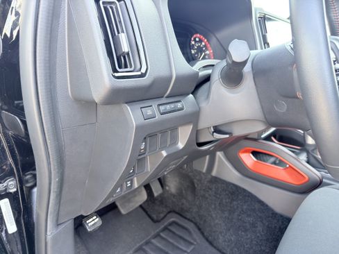 Used 2026 Nissan Frontier PRO-4X AWD/4WD image 25