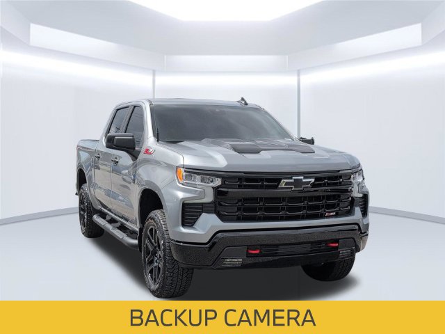 Used 2025 Chevrolet Silverado 1500 LT Trail Boss w/ Convenience Package II AWD/4WD image 8