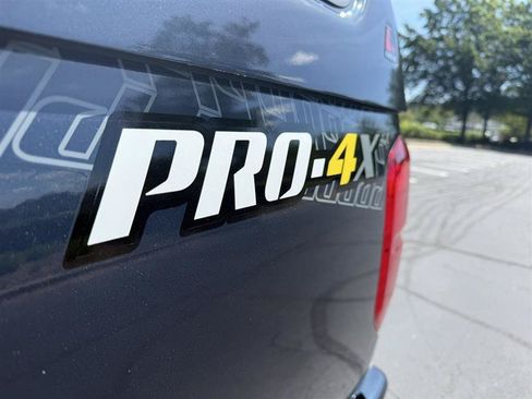 Used 2019 Nissan Frontier PRO-4X AWD/4WD image 8