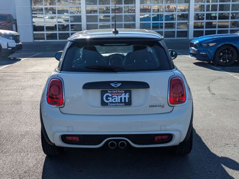 Used 2017 MINI Cooper S image 7