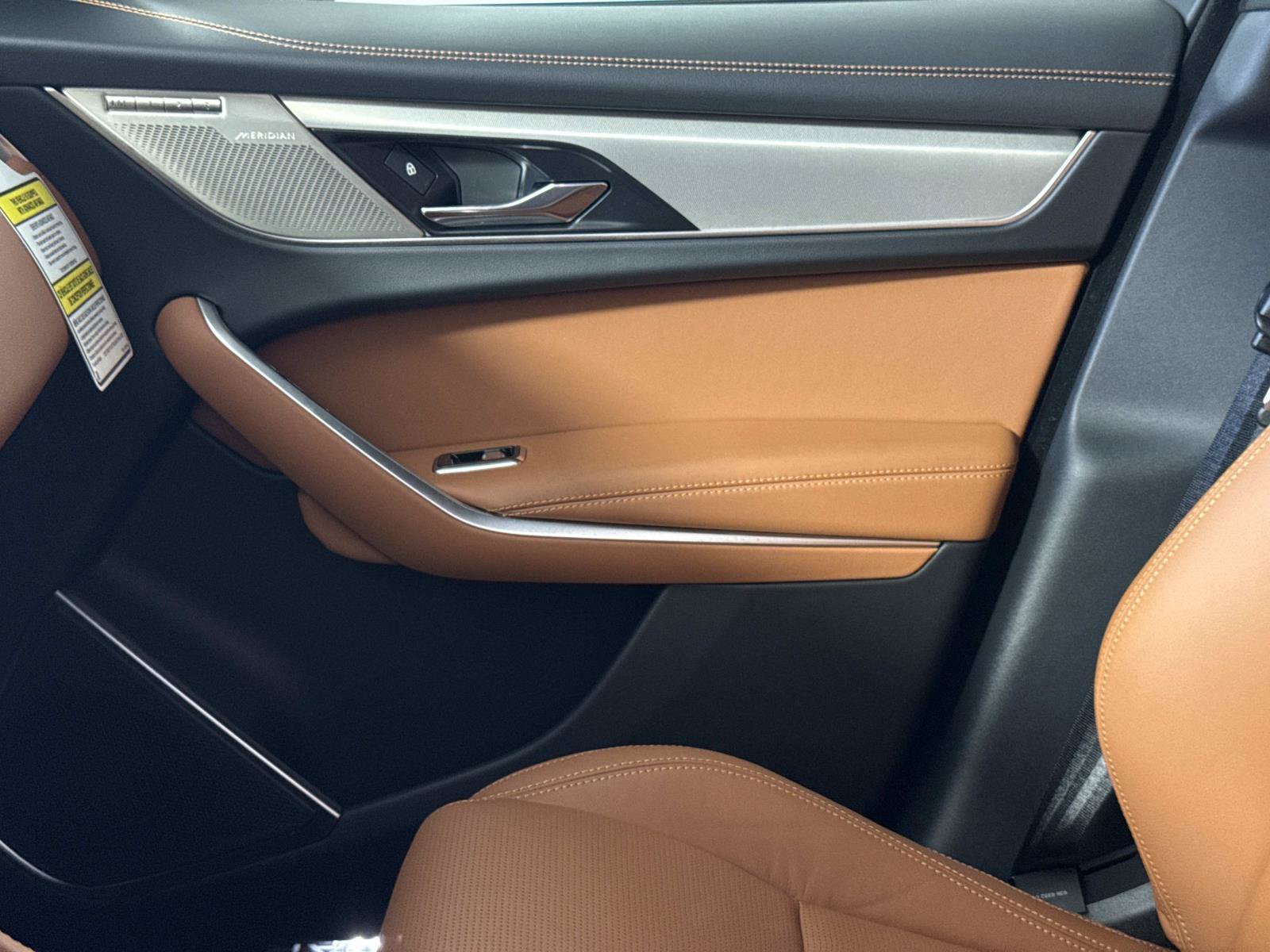 New 2026 Jaguar F-PACE R-Dynamic S AWD/4WD image 23