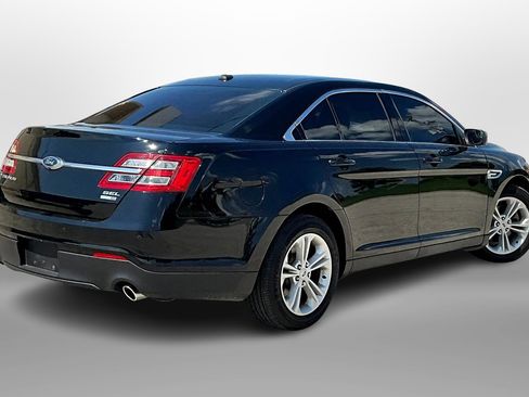 Used 2018 Ford Taurus SEL w/ Equipment Group 201A image 11