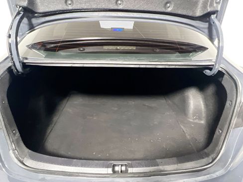 Used 2024 Toyota Corolla LE image 33