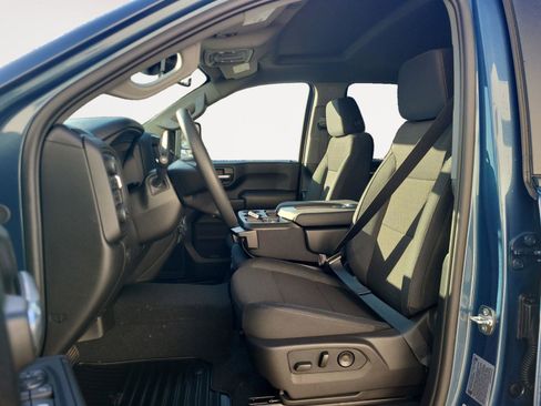 New 2026 Chevrolet Silverado 2500 Custom w/ Custom Value Package image 10