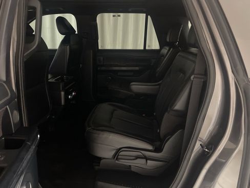 Used 2021 Ford Expedition Max Limited image 28