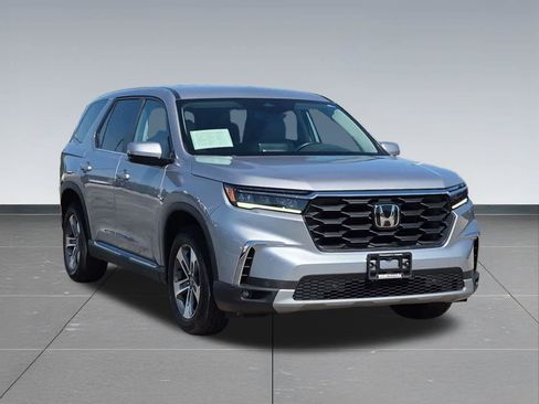 Certified 2025 Honda Pilot EX-L image 7