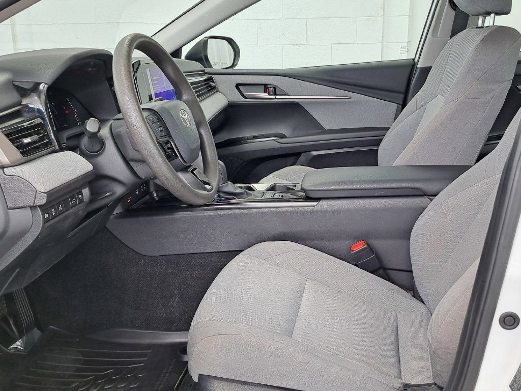 Used 2025 Toyota Camry LE FWD image 22