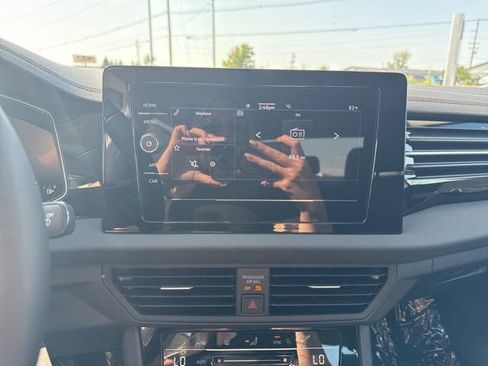 Used 2025 Volkswagen Jetta S image 10