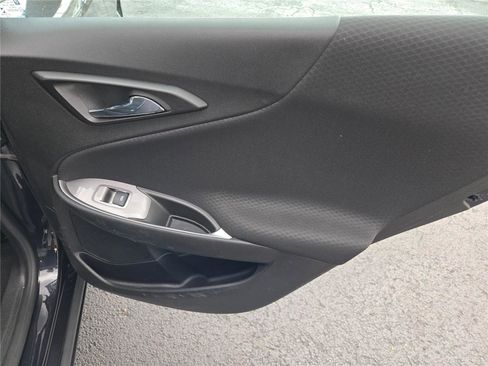 Used 2023 Chevrolet Malibu LT w/ Driver Confidence Package image 9