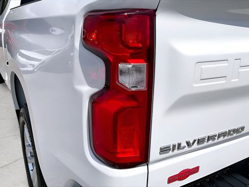 Used 2022 Chevrolet Silverado 1500 RST RWD image 20