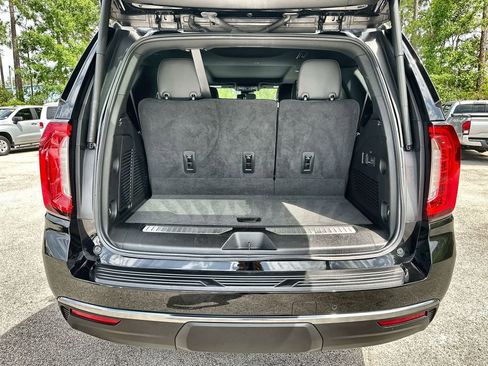 Certified 2024 GMC Yukon AT4 w/ Technology Package AWD/4WD image 26