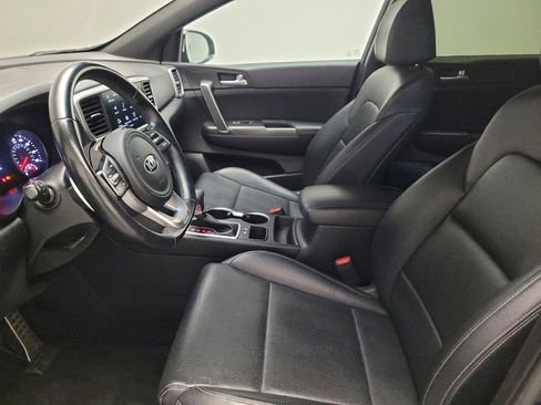 Used 2022 Kia Sportage Nightfall Edition image 17
