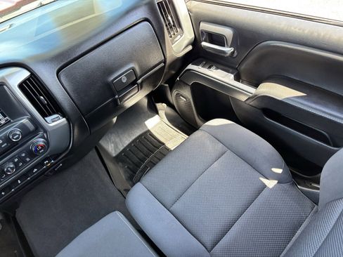 Used 2018 Chevrolet Silverado 1500 LT w/ All Star Edition RWD image 17