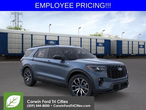 New 2026 Ford Explorer ST-Line AWD/4WD image 1