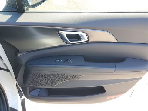 New 2026 Kia Carnival SX Prestige image 10