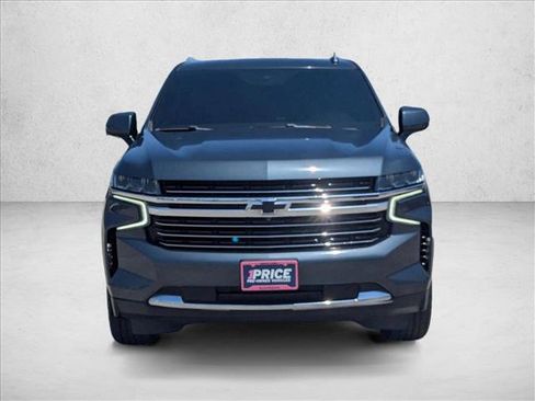 Used 2021 Chevrolet Tahoe LT w/ LT Signature Package RWD image 2