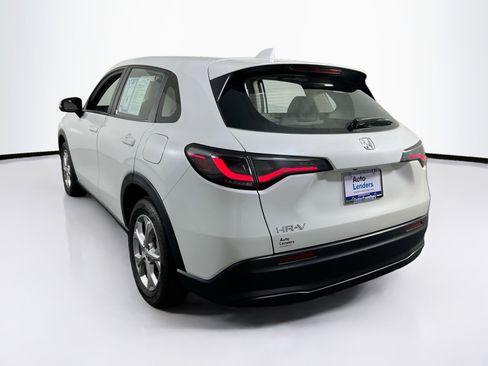 Used 2023 Honda HR-V LX image 7