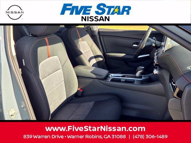 Used 2024 Nissan Sentra SR FWD image 17