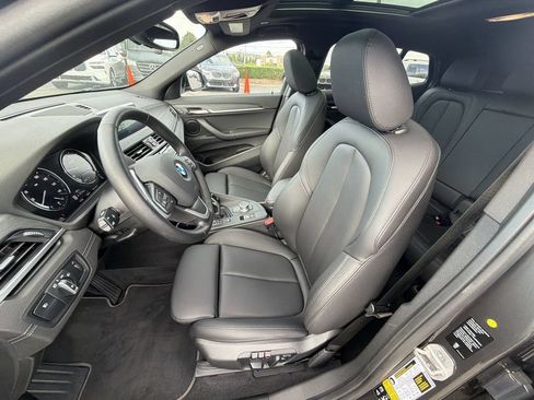 Used 2021 BMW X2 xDrive28i w/ Convenience Package AWD/4WD image 19