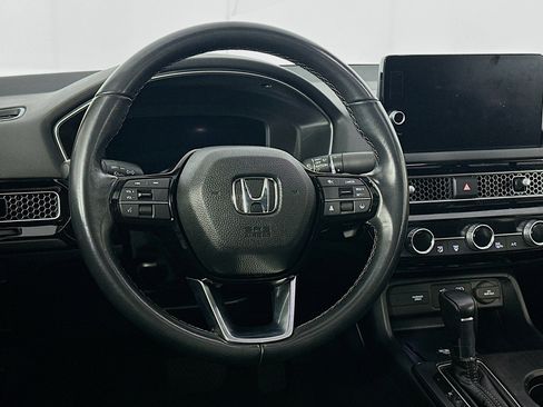 Used 2023 Honda Civic Touring image 18