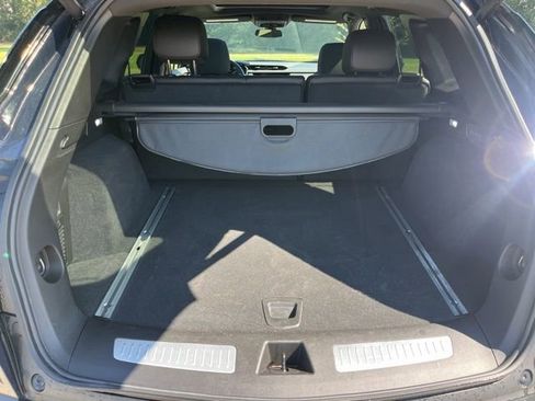 Certified 2025 Cadillac XT5 Premium Luxury image 5