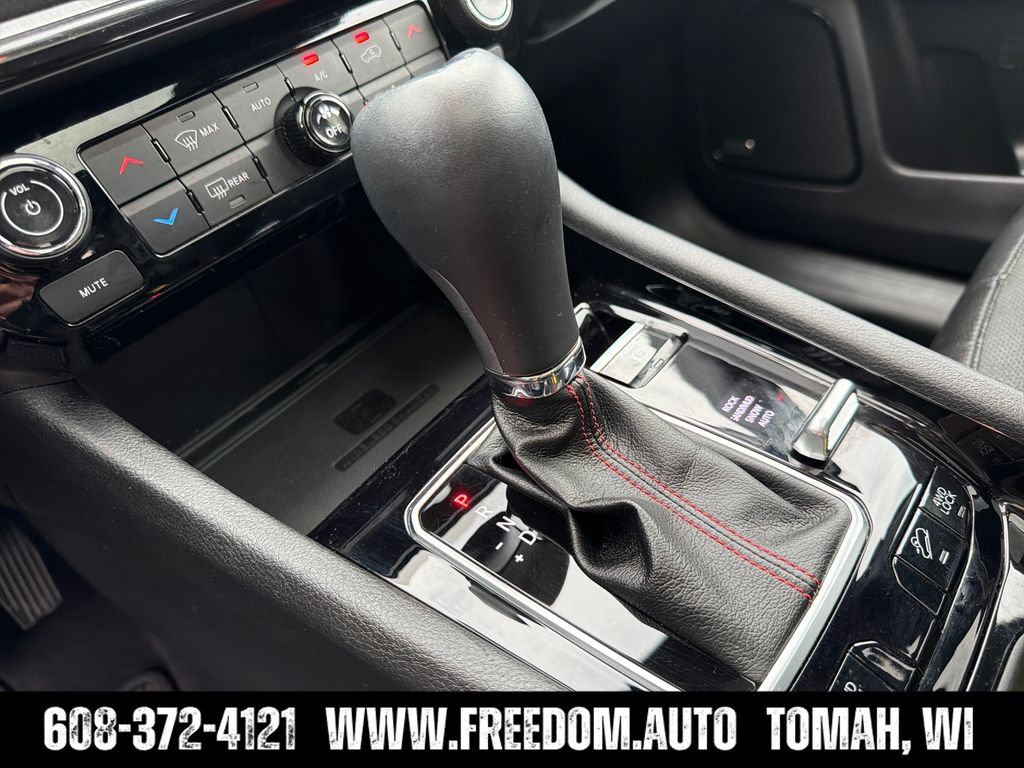 Used 2023 Jeep Compass Trailhawk w/ Trailhawk Elite Group AWD/4WD image 24
