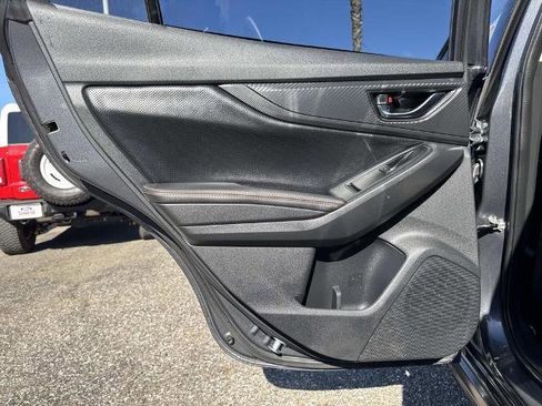 Used 2020 Subaru Crosstrek 2.0i Limited w/ Moonroof Package w/Navigation image 24