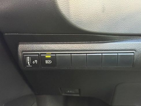 Used 2026 Toyota Corolla XSE FWD image 29