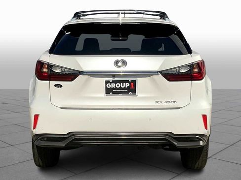 Used 2017 Lexus RX 450h AWD image 4