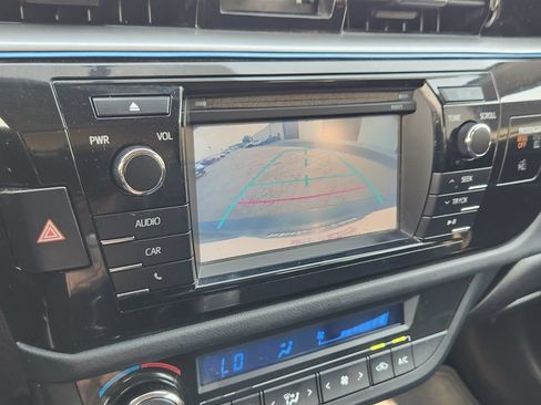 Used 2016 Toyota Corolla S FWD image 21