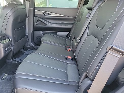 Used 2023 INFINITI QX60 Luxe w/ Cargo Package AWD/4WD image 14