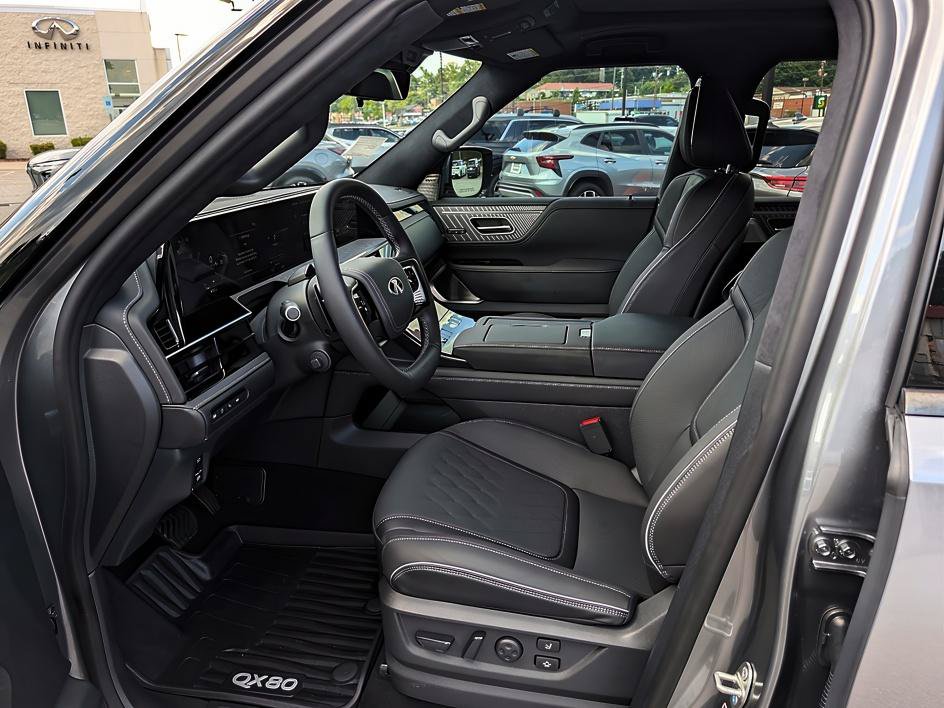 New 2027 INFINITI QX80 Autograph w/ Premium Cargo Package AWD/4WD image 11