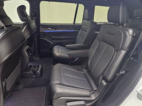 New 2025 Jeep Grand Cherokee L Overland w/ Advanced Protech Group III image 13