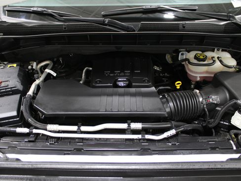 Used 2024 GMC Sierra 1500 SLE AWD/4WD image 46