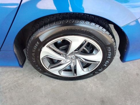 Used 2019 Honda Civic LX image 24