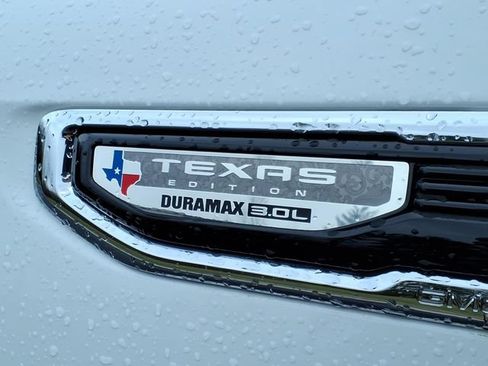 New 2026 GMC Sierra 1500 SLT AWD/4WD image 15