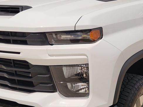 New 2026 Chevrolet Silverado 2500 Custom w/ Custom Value Package AWD/4WD image 11