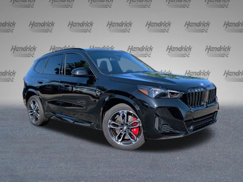 Used 2025 BMW X1 xDrive28i w/ Premium Package AWD/4WD image 2