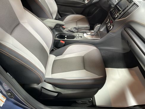 Used 2020 Subaru Crosstrek 2.0i Premium w/ Moonroof Package 1 image 13