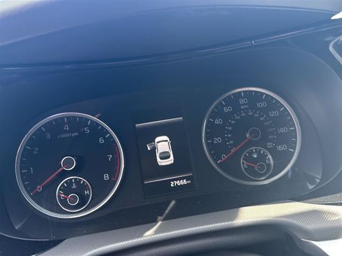 Used 2021 Kia K5 LXS FWD image 10