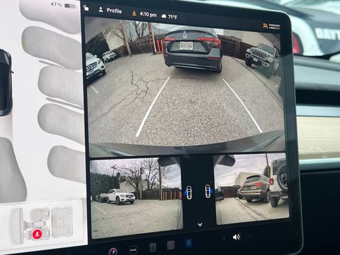 Used 2023 Tesla Model 3 Standard Range image 19