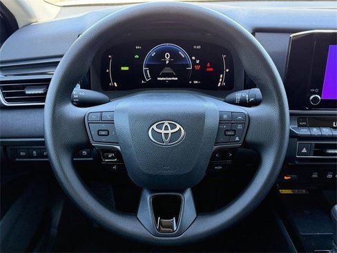 New 2026 Toyota Camry LE image 13