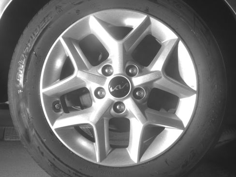 Used 2025 Kia Soul LX w/ LX Technology Package FWD image 22