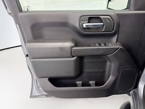 Used 2021 Chevrolet Silverado 1500 Custom AWD/4WD image 22