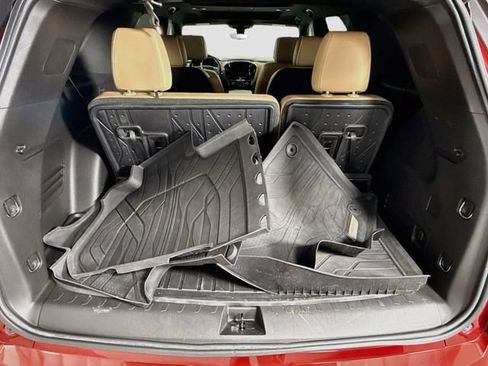 Used 2023 Chevrolet Traverse Premier w/ LPO, Floor Liner Package FWD image 28