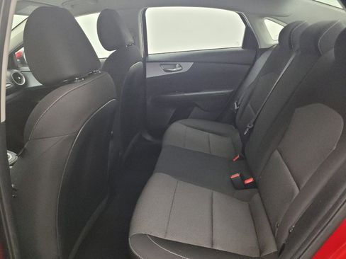 Used 2024 Kia Forte LXS FWD image 18