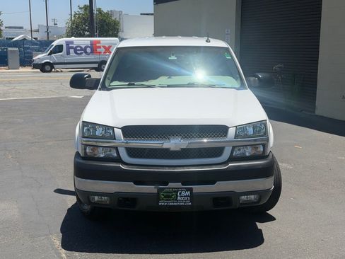 Used 2003 Chevrolet Silverado 2500 LT w/ Skid Plate Package AWD/4WD image 4