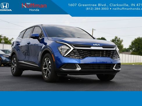 Used 2023 Kia Sportage EX FWD image 1