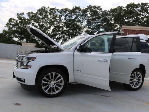 Used 2019 Chevrolet Tahoe Premier w/ Premier Plus Edition AWD/4WD image 73