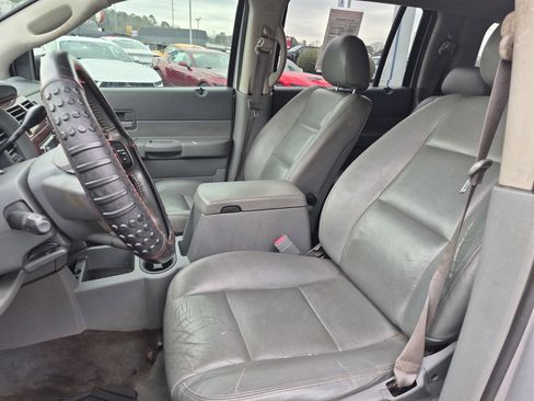 Used 2005 Dodge Durango SLT image 10